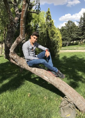 ibrahim, 24, Türkiye Cumhuriyeti, Nevşehir