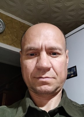 Денис из Плёса 48 лет