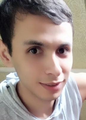 Роман из Санкт-Петербурга 33 года