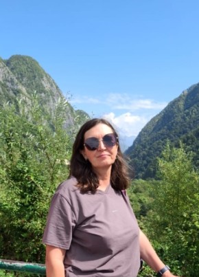 Elena, 61, Russia, Blagoveshchensk (Amur)