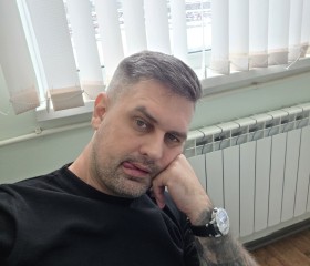 Vlad, 40, Saint Petersburg