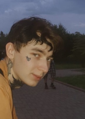 Роман, 23, Россия, Асино