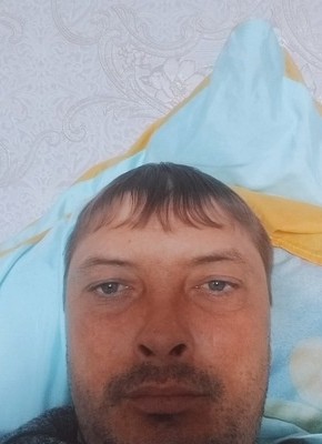Петр, 22, Россия, Омутинское