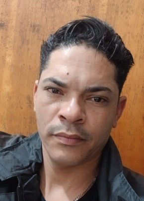 Thiago из Bauru 37 лет