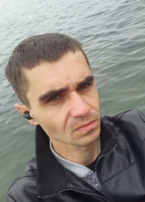 Роман, 29, Россия, Южно-Сахалинск