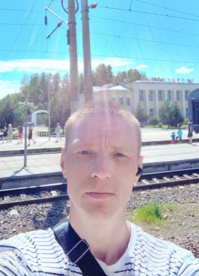 Максим, 42, Россия, Александровский Завод