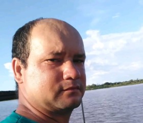Harlyz, 37, Asuncion