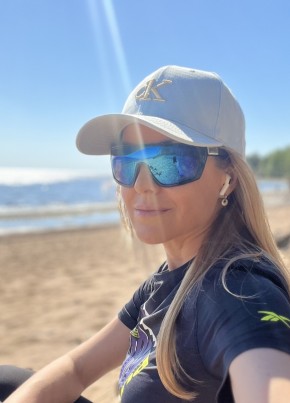 Marina, 39, Russia, Saint Petersburg