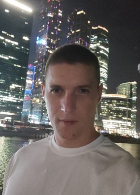 Алексей, 32, Россия, Елец