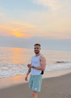 Егор из Чебоксары 37 лет