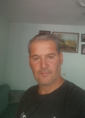 İbrahim, 40, Türkiye Cumhuriyeti, İzmir