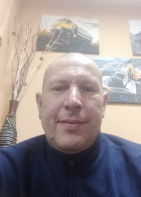 Сергей из Северска 42 года
