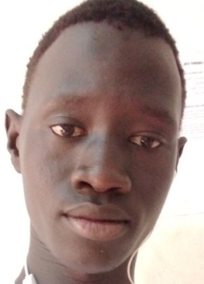 Kuch Makur, 25, Republic of South Sudan, Juba