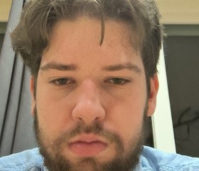 Alex, 18, Hallbergmoos
