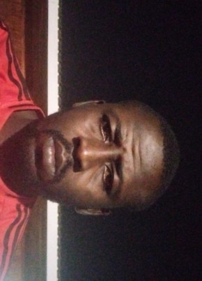 Unknown, 18, Gabon, Libreville