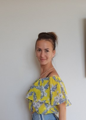 Olesya, 41, Russia, Saint Petersburg