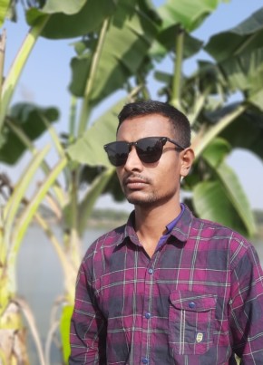 Saber Ali, 25, India, Kāliyāganj
