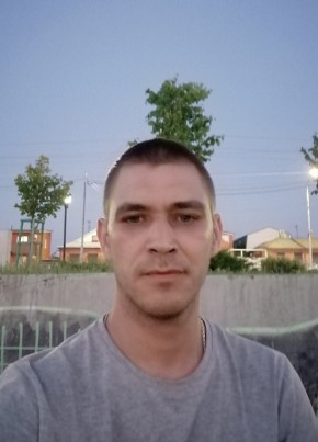 Андрей, 35, Россия, Ейск