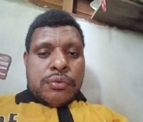 Lodu, 22, Nabire