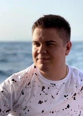 Роман, 31, Россия, Москва