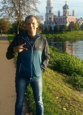Алексеевич, 36, Россия, Остров
