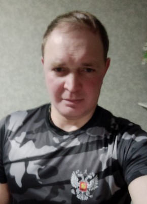 Павел, 44, Россия, Кремёнки