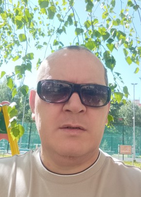 Владимир из Долгопрудныя 45 лет