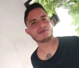 MarioFielline, 30, Caracas