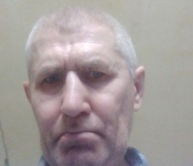 Валентин, 60 лет, Дзержинский