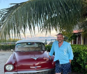 Aleksandr, 50, Moscow