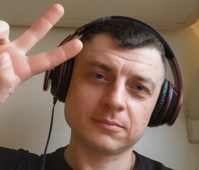Vasiliy Terkin, 40, Moscow
