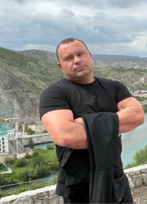 Андрей из Россоши 38 лет