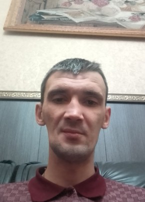Артём, 31, Россия, Буйнакск