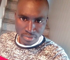 Dionké, 23, Piazza Armerina