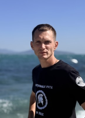 Константин из Махачкалы 32 года