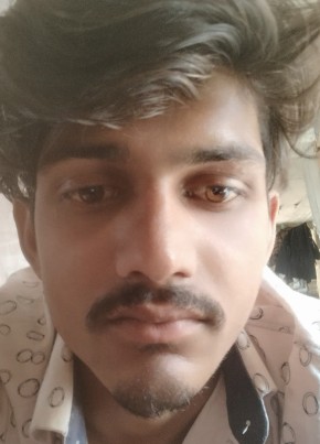 Parshant Kumar, 22, India, Jumri Tilaiyā