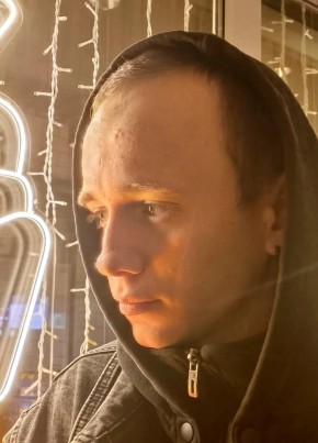 Артём из Шарыпово 21 год