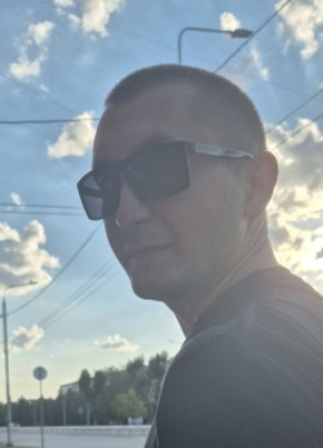 Константин из Чебаркули 29 лет