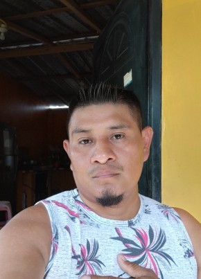 Miguel, 37, República del Ecuador, La Troncal