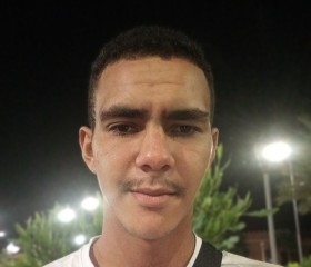 Aymen, 22, Adrar