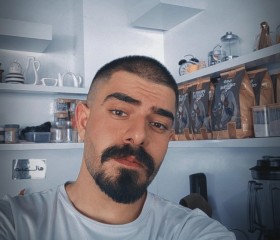 Alireza, 24, Bucharest