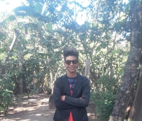 Robert, 18, Buenos Aires