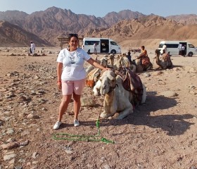 Oksana, 38, Yekaterinburg