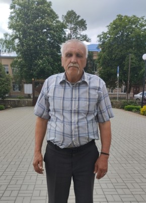 сергей из Тихорецка 18 лет