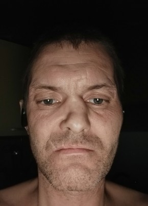 Sergey, 42, Russia, Serov