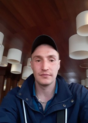 Aleksey, 32, Russia, Novokuznetsk