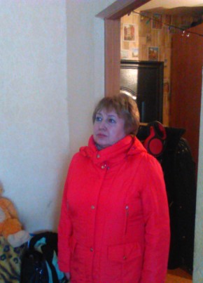 Елена, 64, Россия, Псков