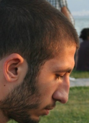 Arcan, 30, Türkiye Cumhuriyeti, İzmir