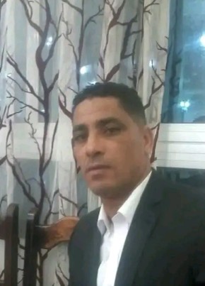 J из Algiers 77 лет