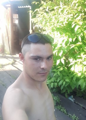 Вадим, 25, Россия, Саянск